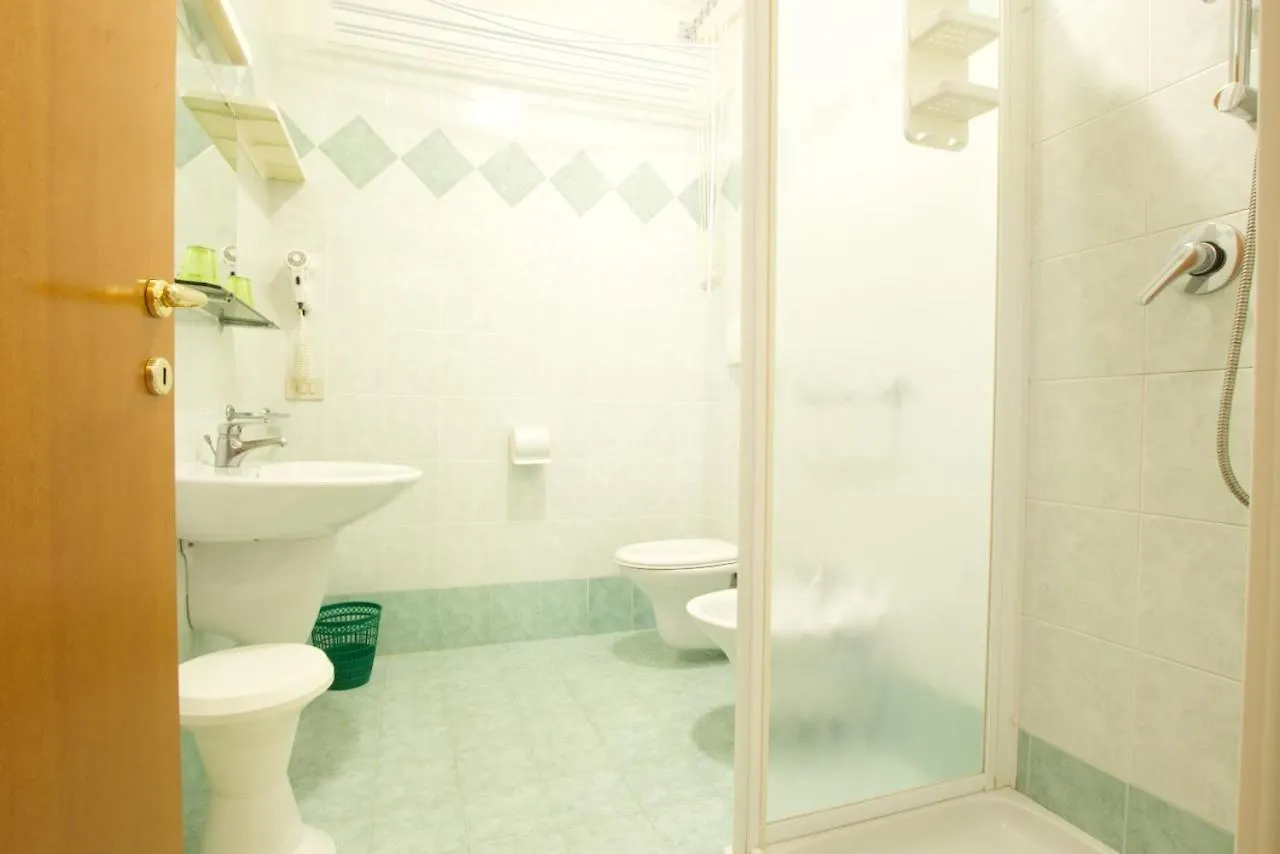 Residence Madrid Lido di Jesolo Hotel apartamentowy