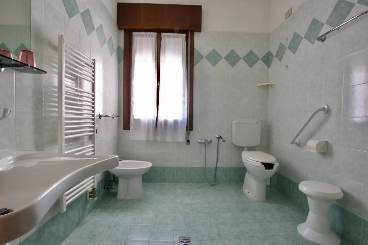 *** Hotel apartamentowy Residence Madrid Lido di Jesolo Włochy