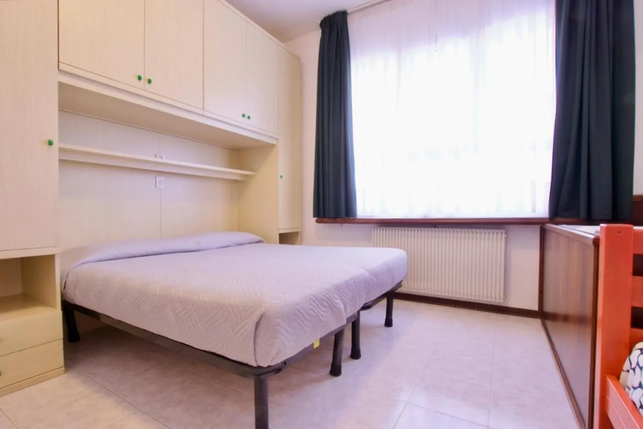 Residence Madrid Lido di Jesolo Hotel apartamentowy