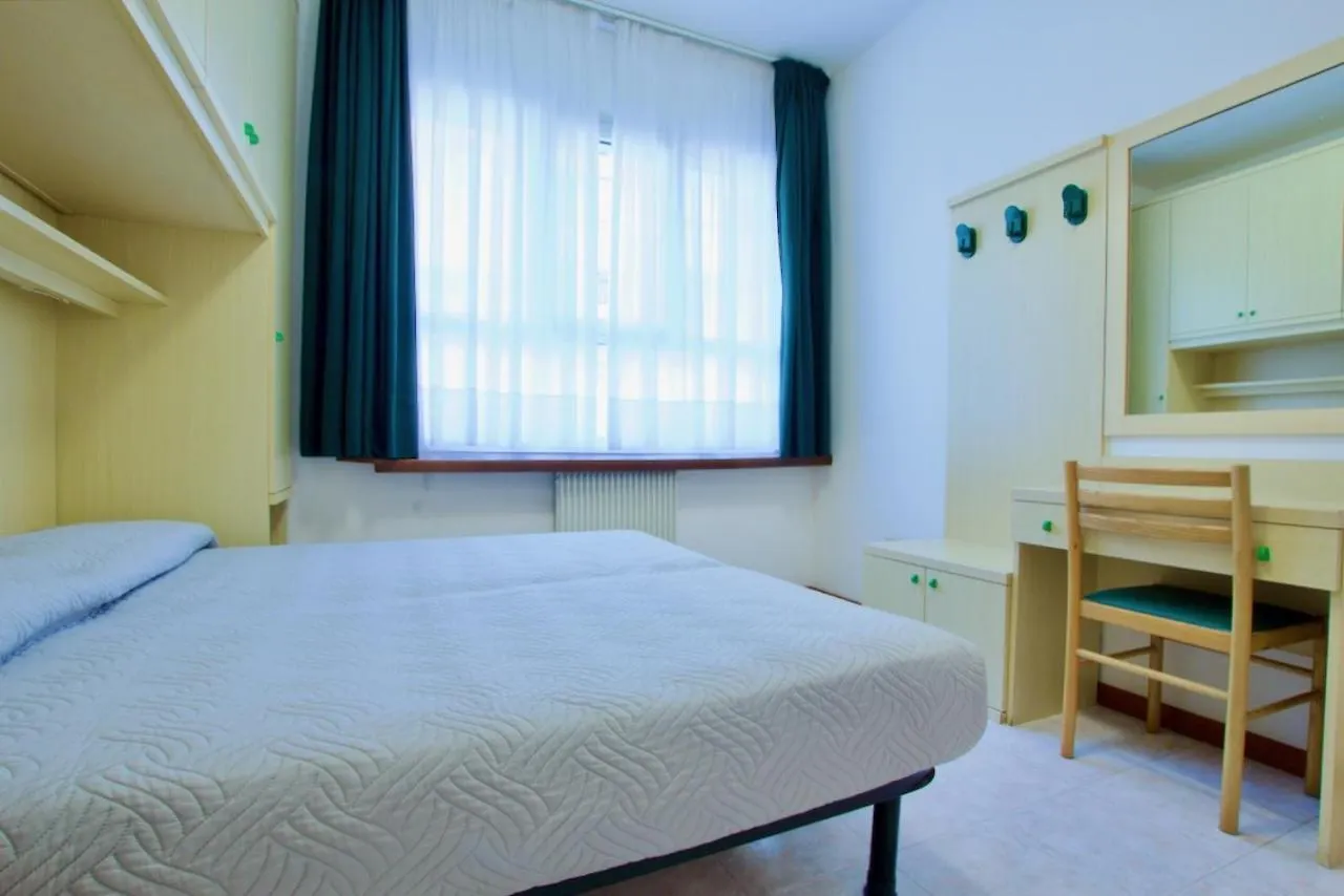 Residence Madrid Lido di Jesolo 3*,  İtalya
