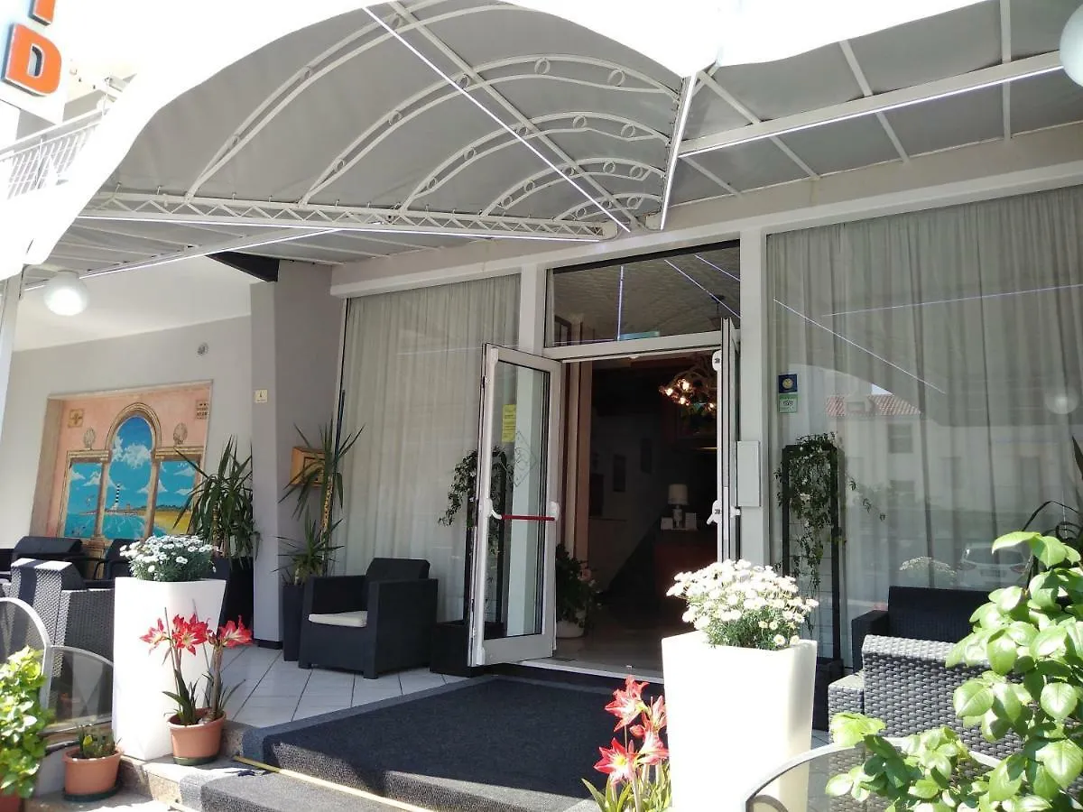 Residence Madrid Lido di Jesolo Apart Otel